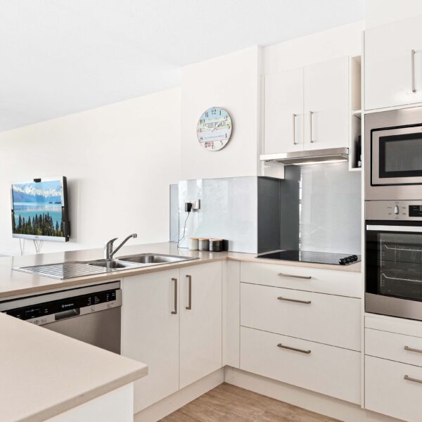 Level 8 - Apartment 22